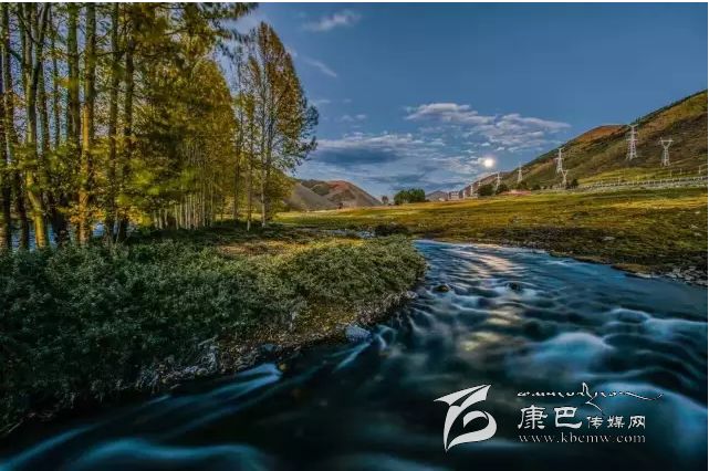 新都橋，正在打開(kāi)最美時(shí)光,我在這里等你......