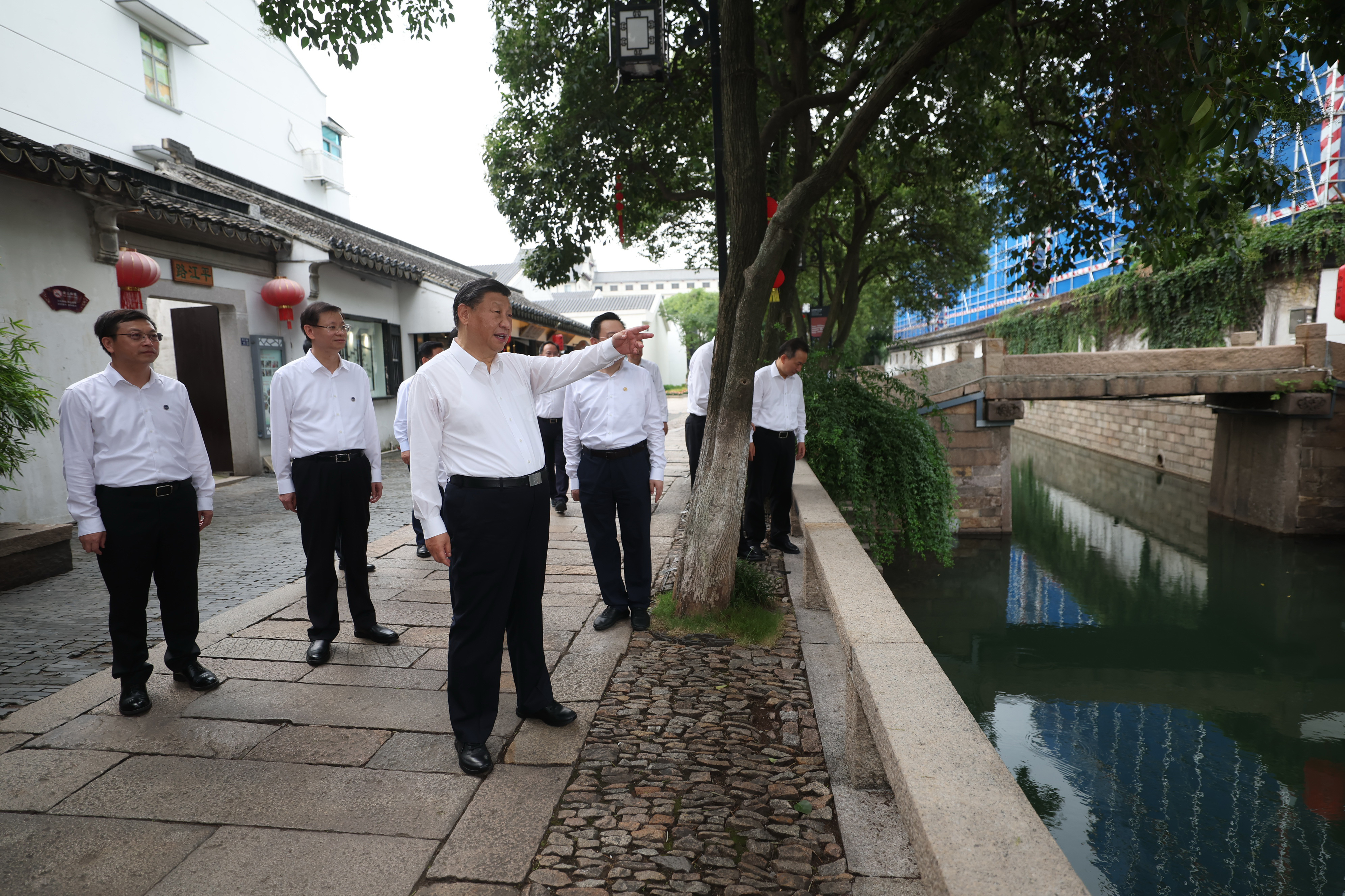2023年7月6日，習(xí)近平在蘇州平江歷史文化街區(qū)考察。